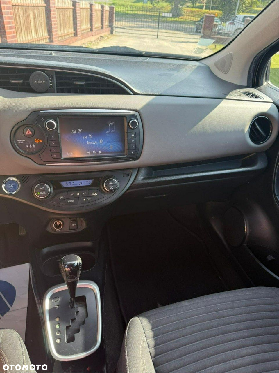 Toyota Yaris - 16