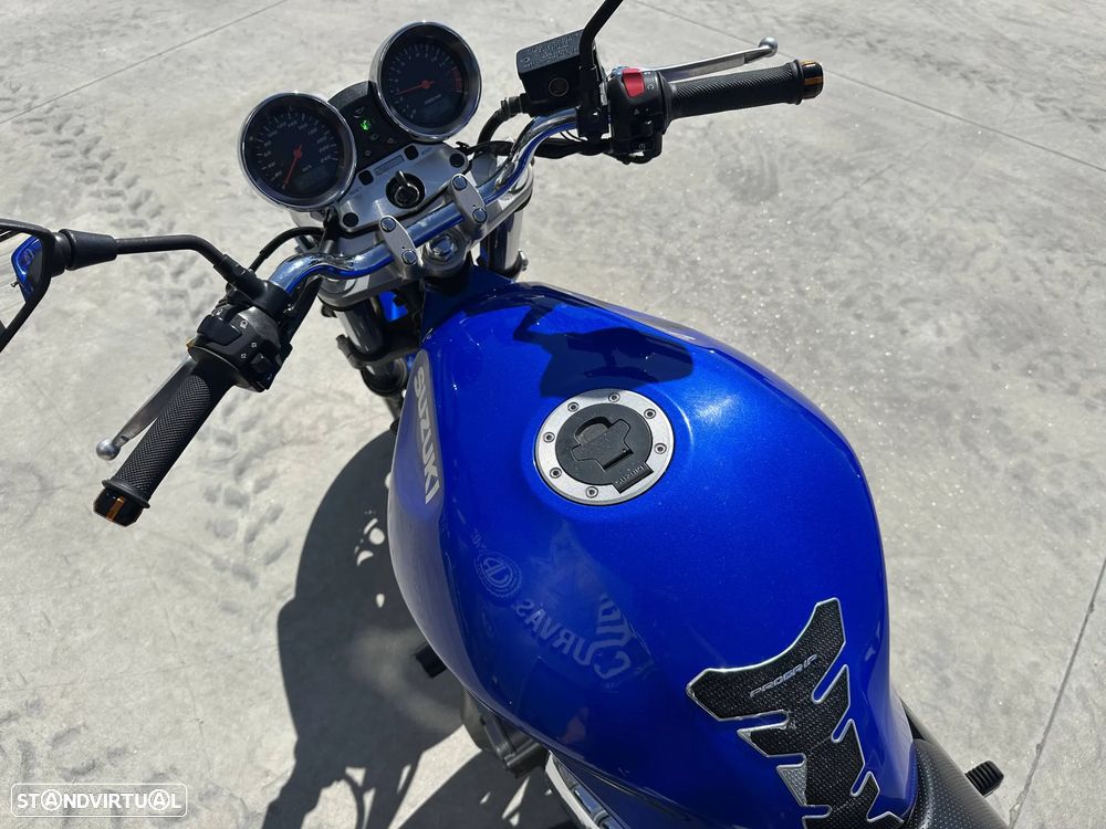 Suzuki GSF 600 BANDIT - 8