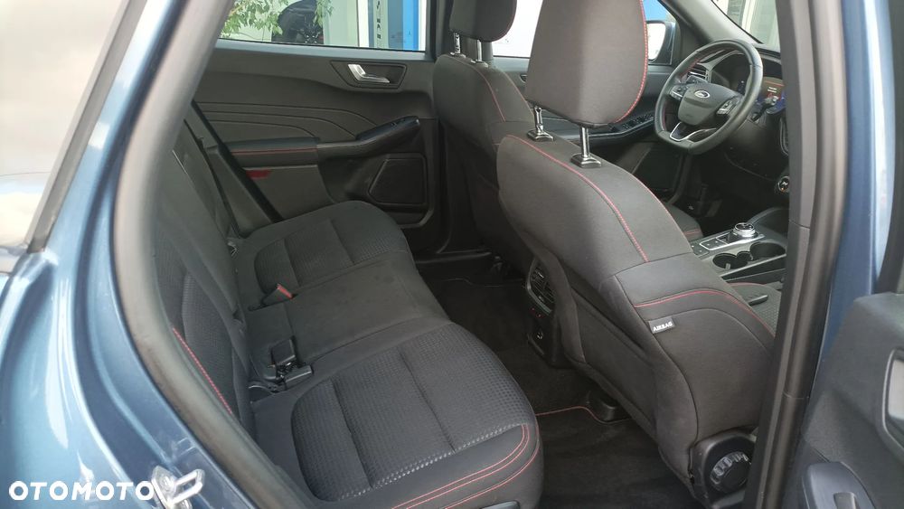 Ford Kuga 2.5 FHEV FWD ST-Line - 14