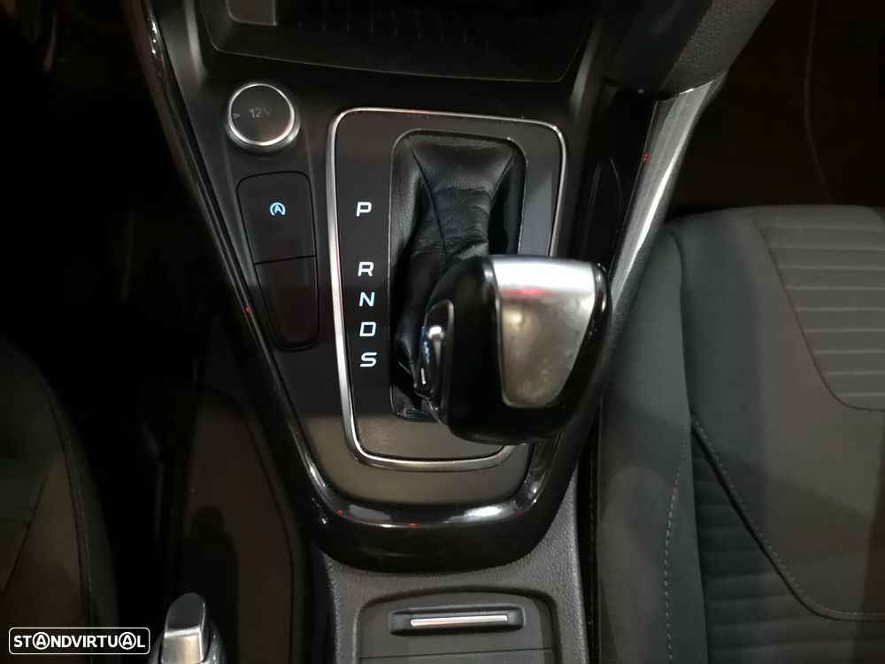 Ford Focus SW 1.5 TDCi EcoBlue Business Aut. - 25