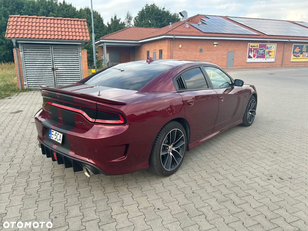 Dodge Charger 5.7 R/T - 8