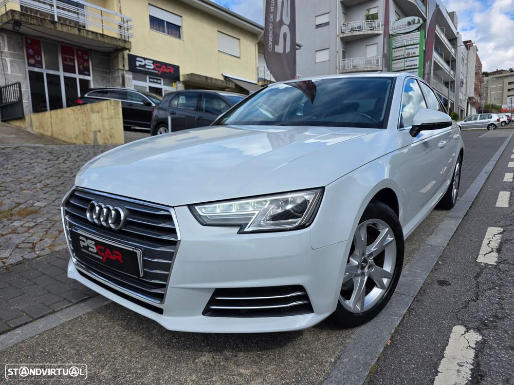 Audi A4 2.0 TDI Business Line Sport - 2