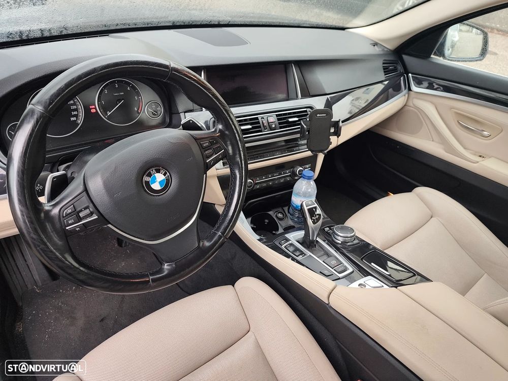 BMW 525 d Sport-Aut. - 10