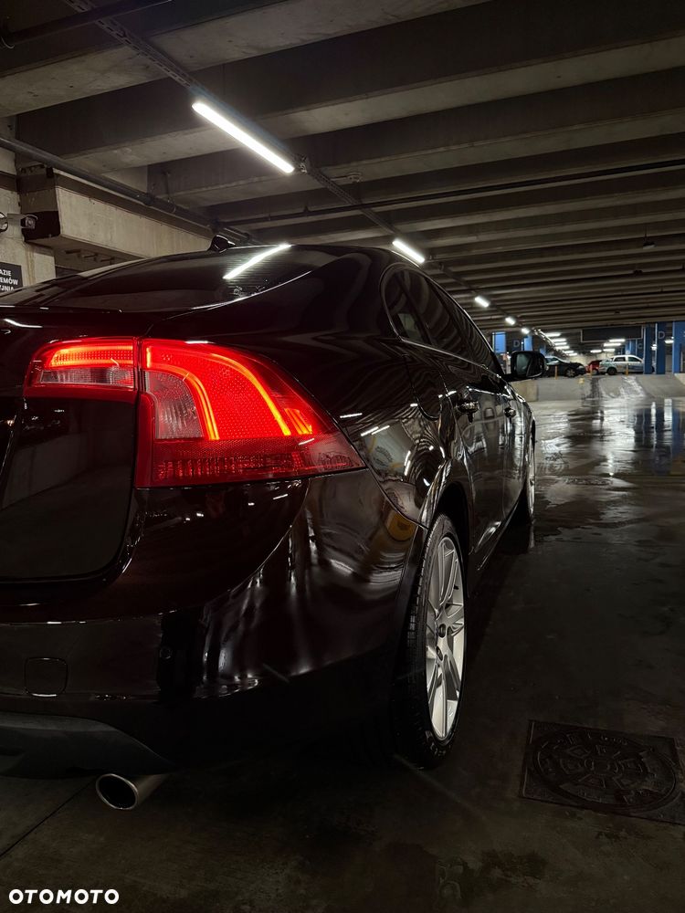 Volvo S60 T6 AWD Summum - 8