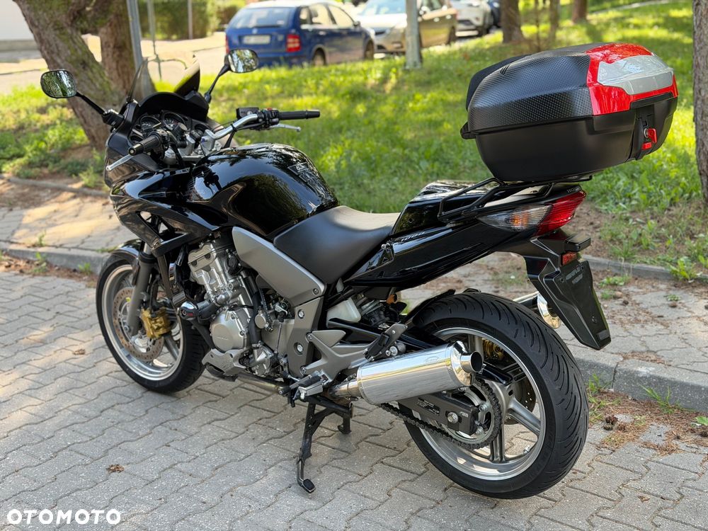 Honda CBF - 2