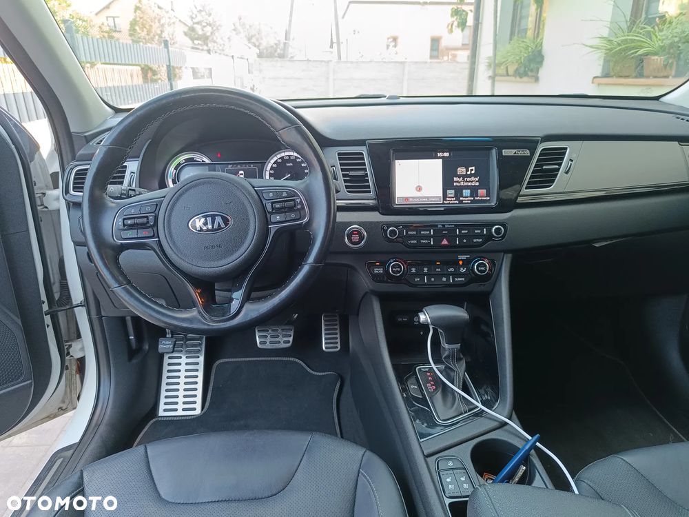 Kia Niro 1.6 GDI Hybrid L Business Line - 14