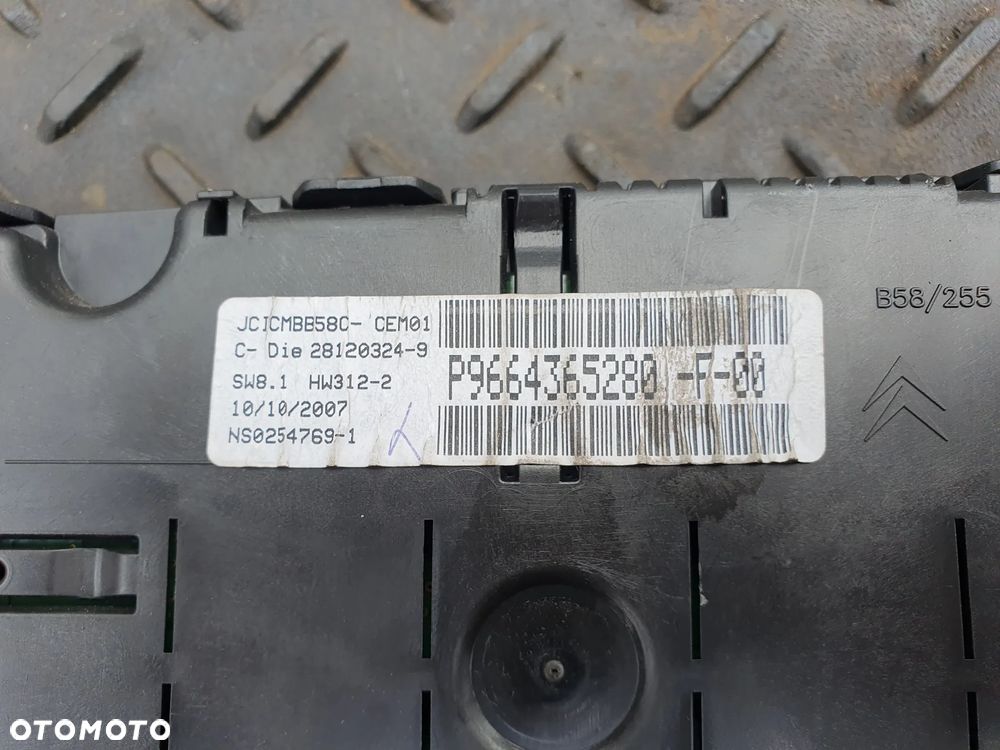CITROEN C4 PICASSO 1.6 HDI LICZNIK ZEGARY PRĘDKOŚCIOMIERZ P9664365280 POSIADAM 2SZT - 3
