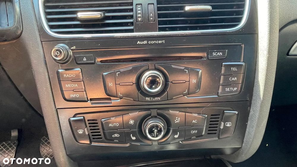 Audi A4 Avant - 13