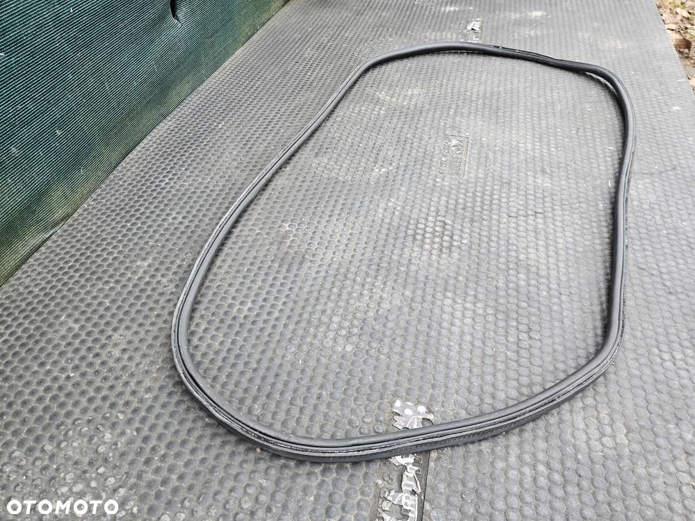 Uszczelka 7141890 Guma Pokrywy Klapy Bagaznika BMW 1 E87 E81 - 26