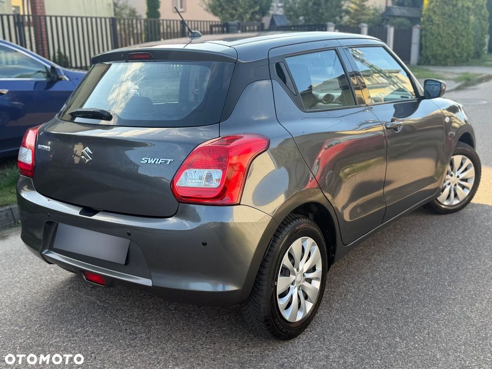 Suzuki Swift - 10