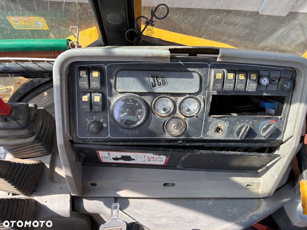 JCB 4Cx 4X4 - 20