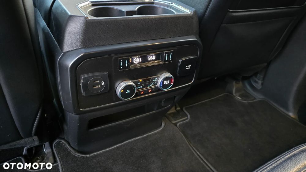 Ford Expedition - 24