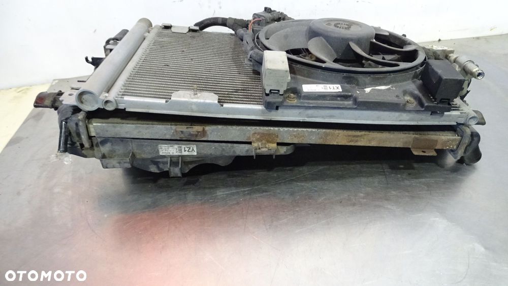 CHŁODNICA WODY KLIMATYZACJI OPEL ASTRA H GTC 2.0T - 14