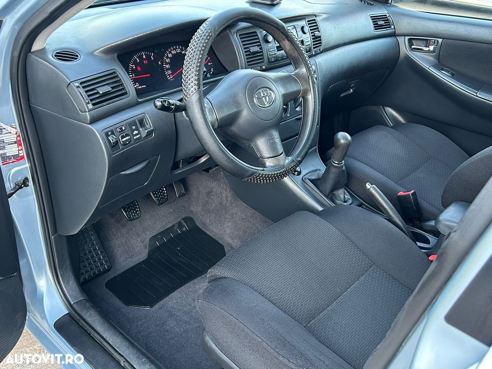 Toyota Corolla - 7