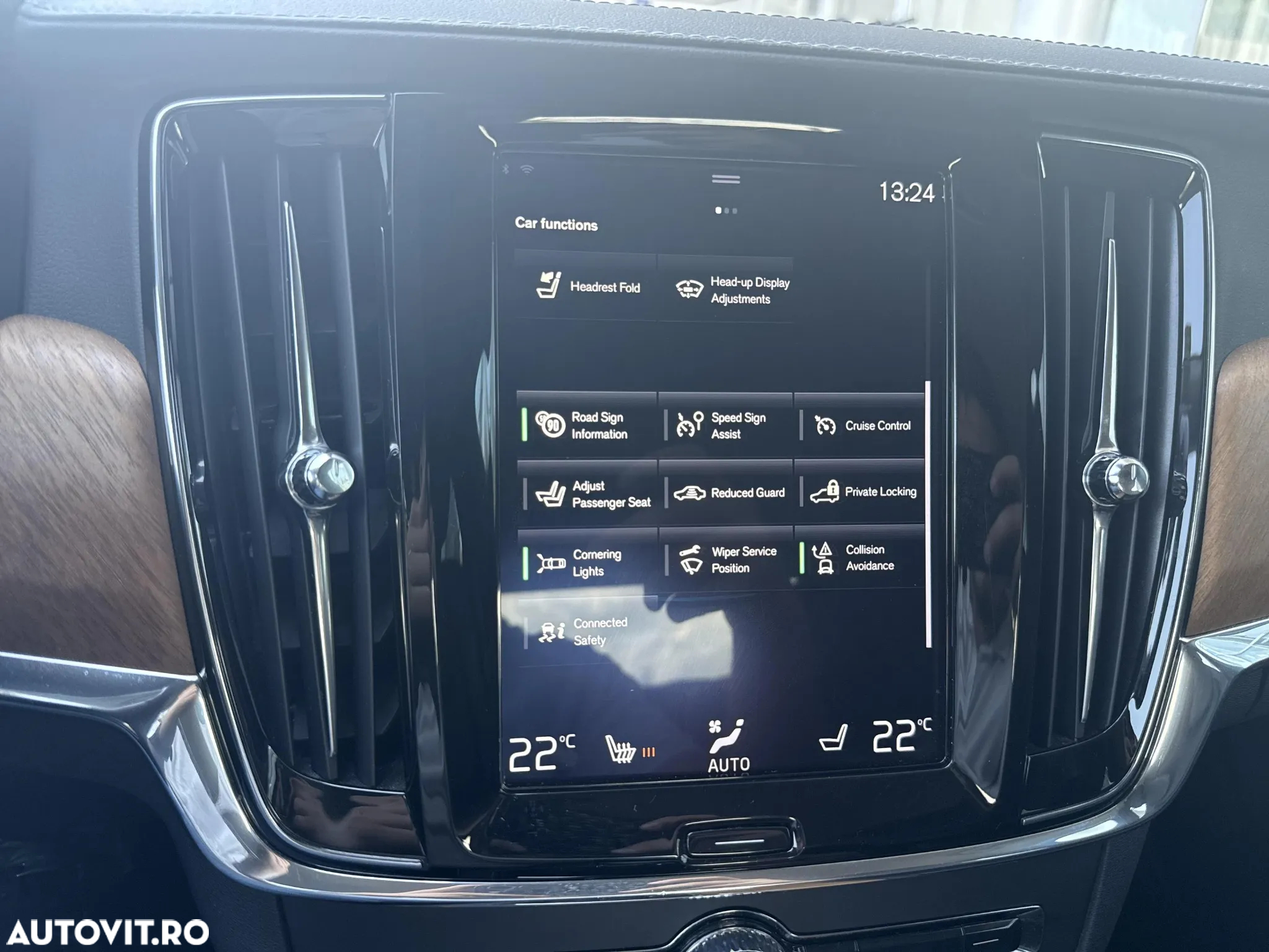 Volvo S90 D4 Inscription - 16