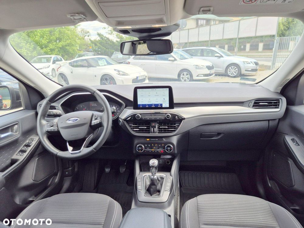 Ford Kuga - 21