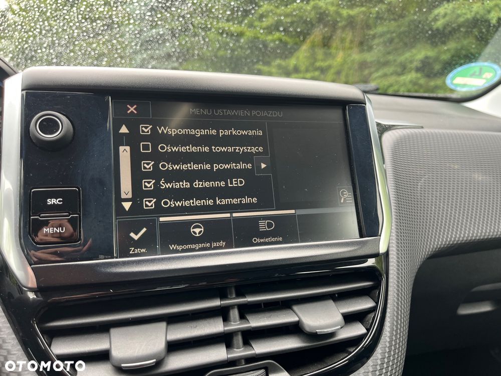 Peugeot 2008 BlueHDi FAP 120 STOP & START Allure - 17