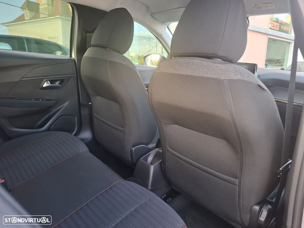 Peugeot 208 1.2 PureTech Active Pack - 39