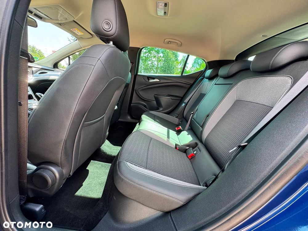 Opel Astra 1.2 T 2020 S&S - 23