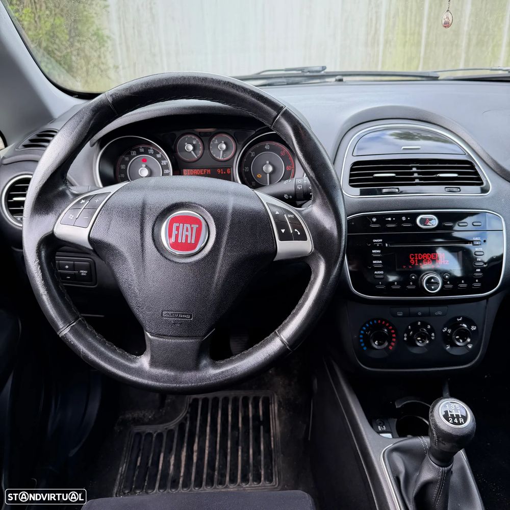 Fiat Punto 1.3 M-Jet Lounge S&S - 8