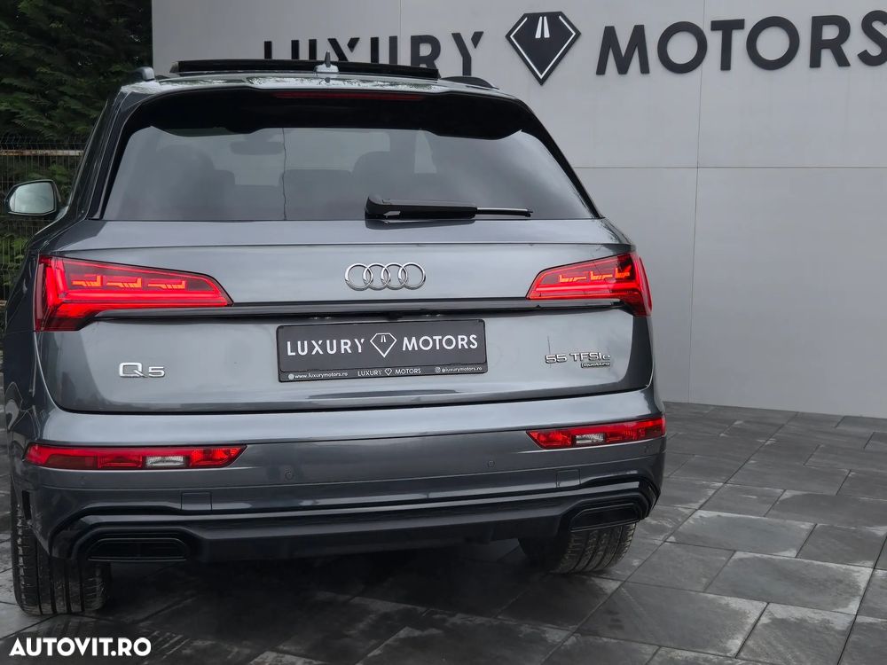 Audi Q5 55 TFSIe quattro S tronic S line - 34