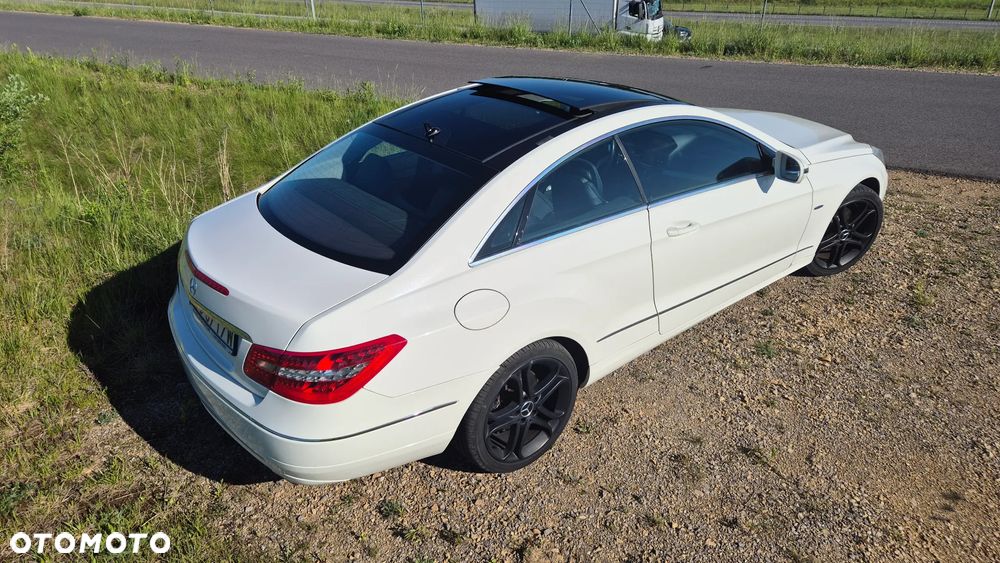 Mercedes-Benz Klasa E 350 CDI BlueEff - 4