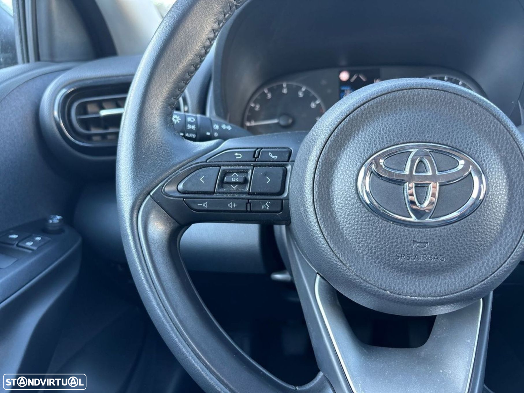 Toyota Yaris 1.0 VVT-i Comfort Plus - 22
