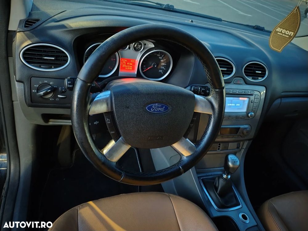 Ford Focus - 7