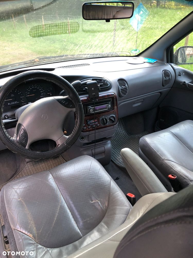 Chrysler Grand Voyager - 5