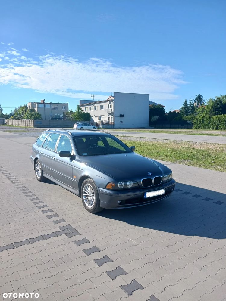 BMW Seria 5 - 1