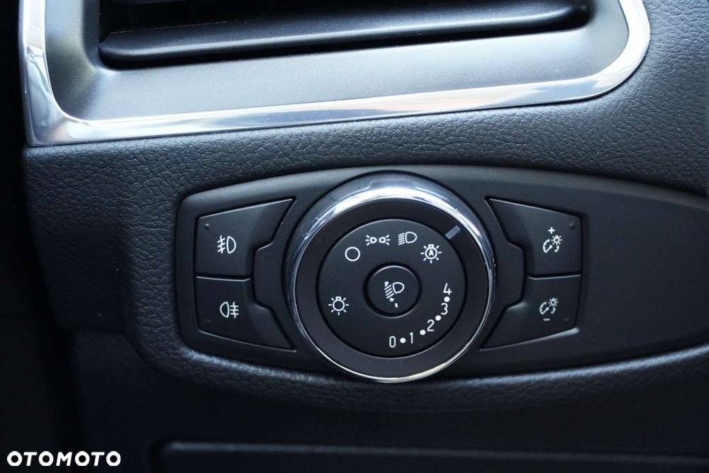 Ford S-Max 2.0 TDCi Titanium PowerShift - 26