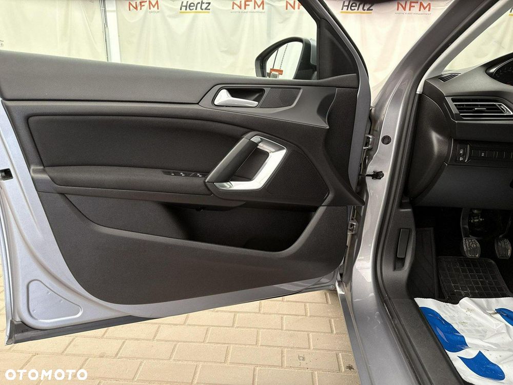 Peugeot 308 - 11
