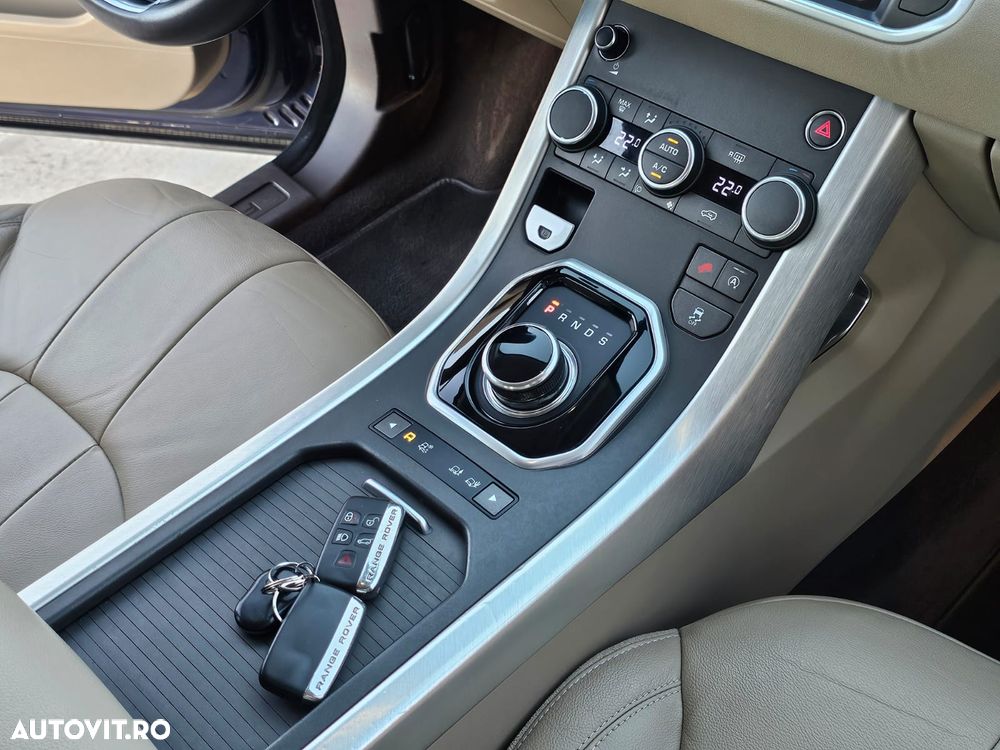 Land Rover Range Rover Evoque 2.0 D150 R-Dynamic - 27