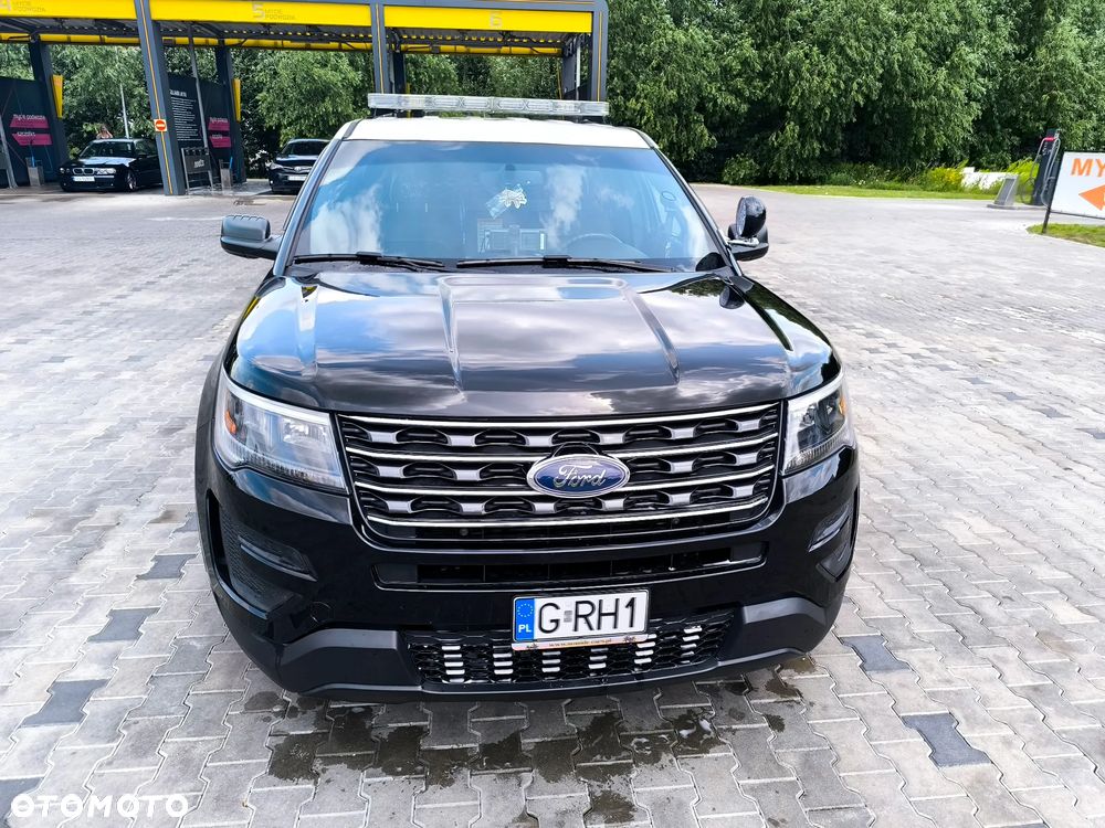 Ford Explorer - 2