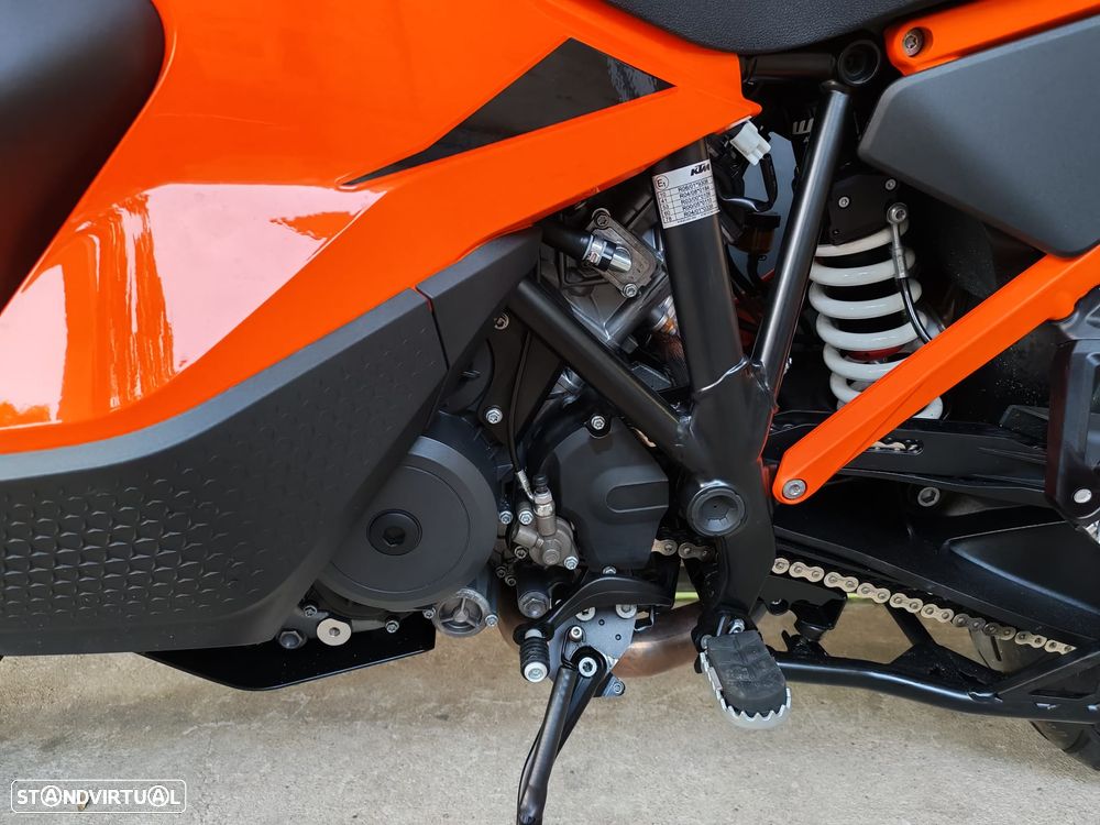 KTM 1290 Super Adventure S - 12