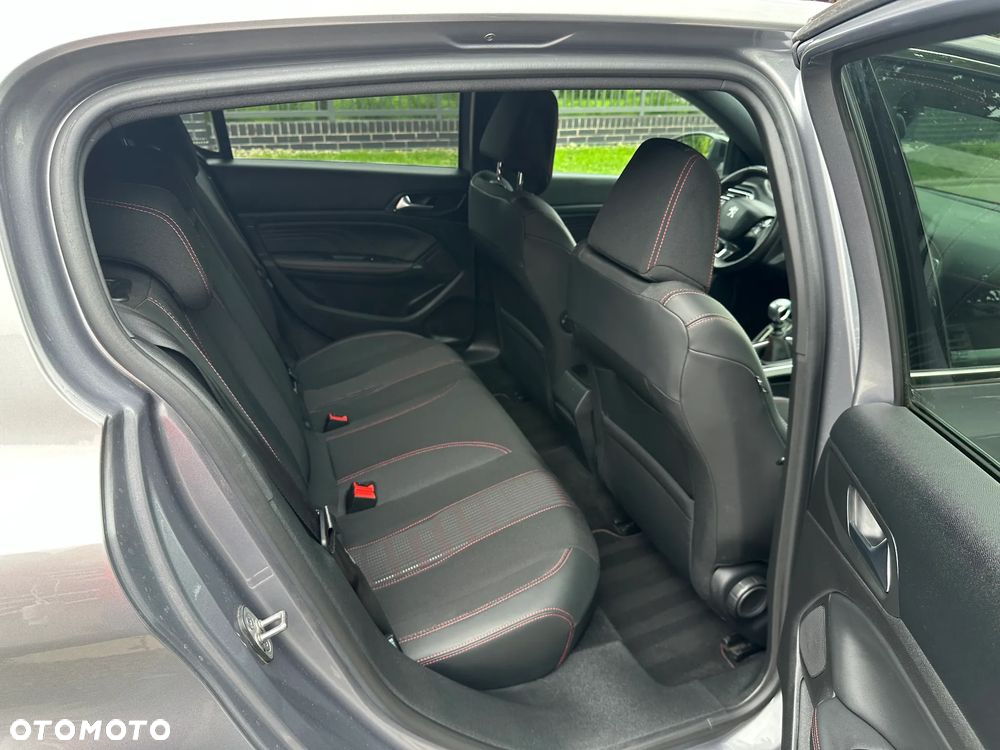 Peugeot 308 BlueHDi FAP 130 Stop & Start GT - 17