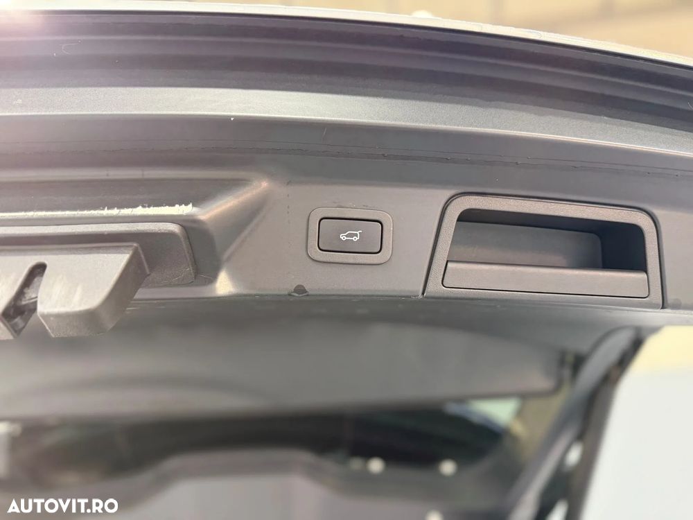 Land Rover Range Rover Velar 3.0 D300 MHEV Dynamic SE - 25