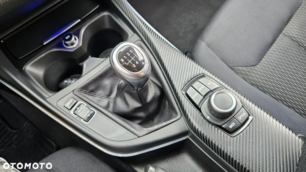 BMW Seria 1 116i Sport Line - 20