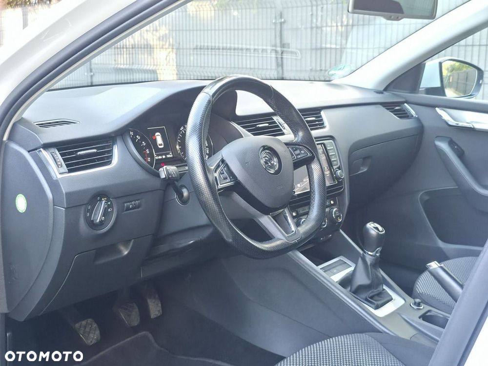 Skoda Octavia - 8