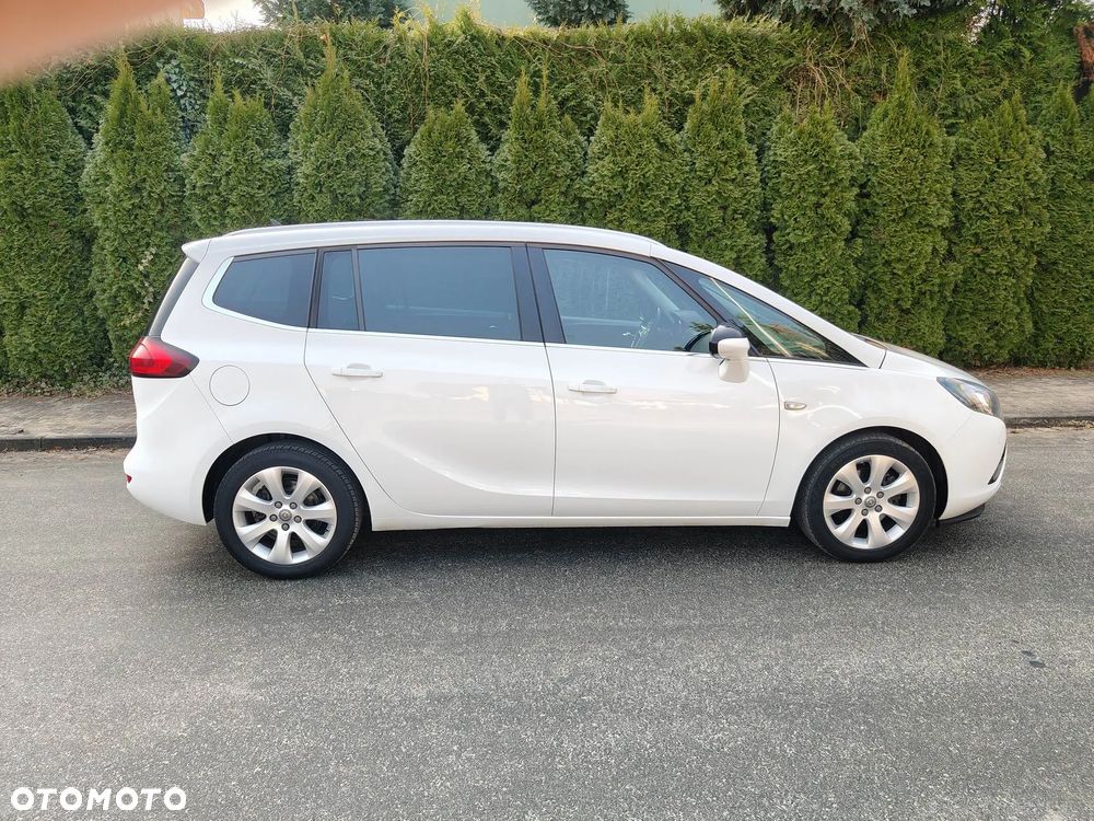 Opel Zafira - 9