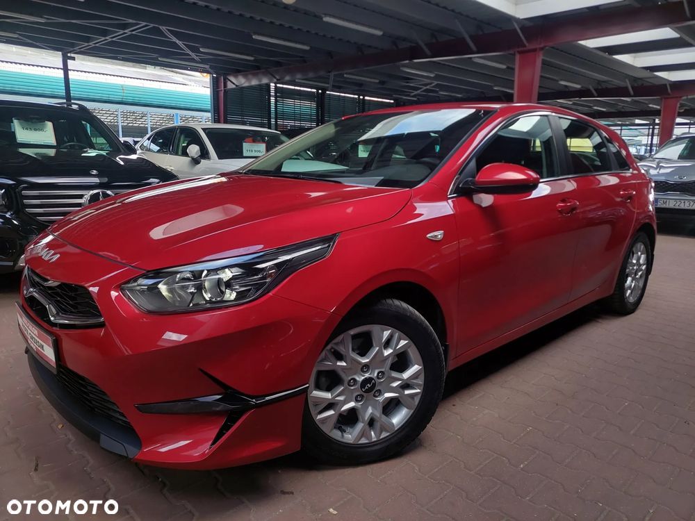 Kia Ceed - 1