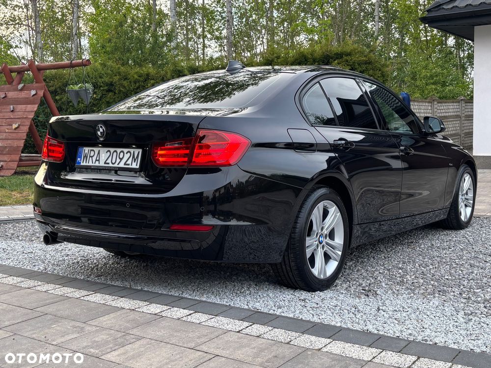 BMW Seria 3 316i Sport Line - 37