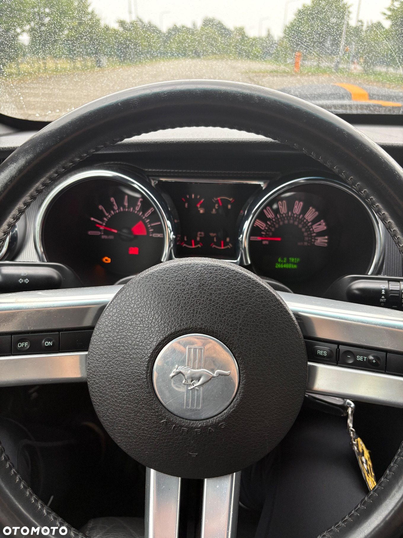 Ford Mustang - 11