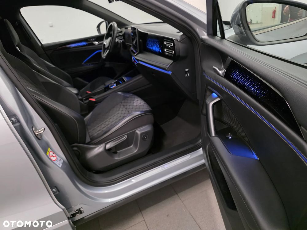 Volkswagen Tiguan 2.0 TDI SCR DSG R-Line - 31