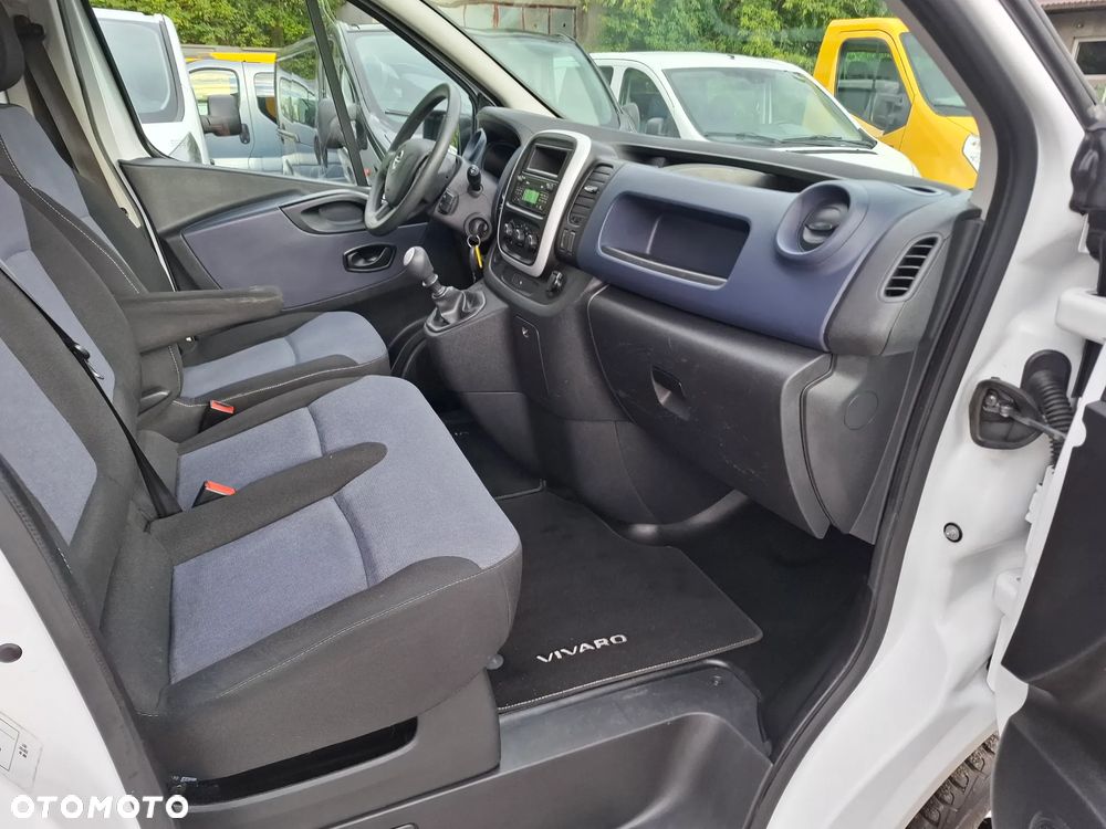 Opel Vivaro 2018 L2H2 MAXI *jedynie 77tys przebiegu* klima 3osobowy - 20