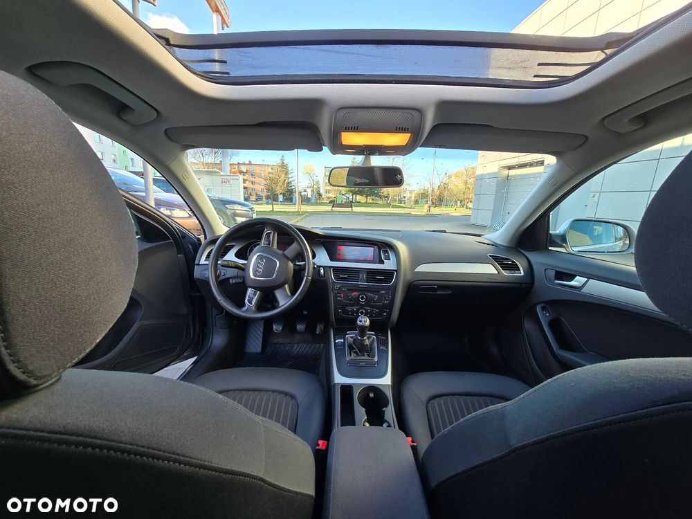 Audi A4 Avant 2.0 TDI DPF Ambiente - 14