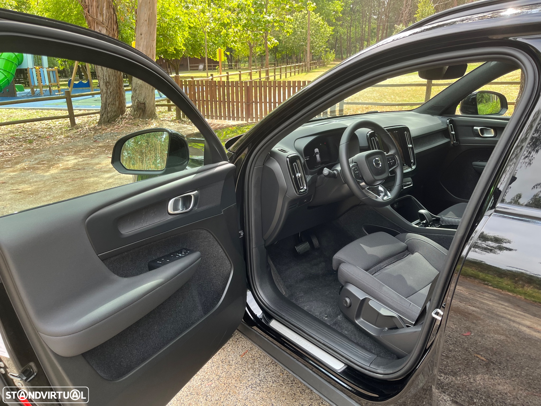 Volvo XC 40 Recharge 69 kWh Single Motor Core - 28