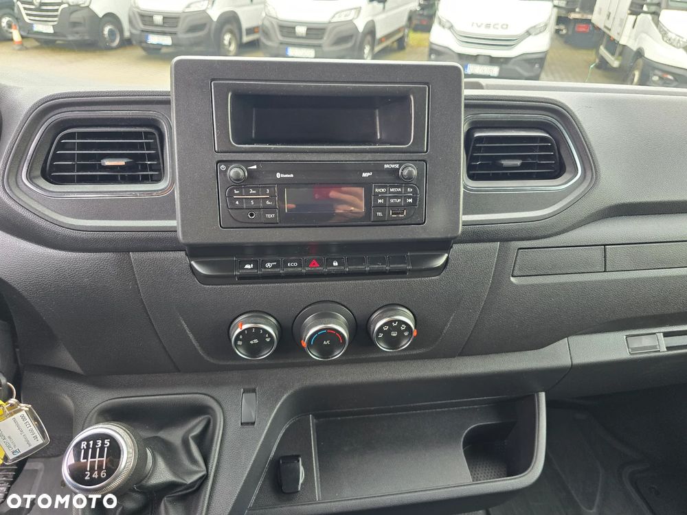 Renault IGLOOCAR MASTER - 16