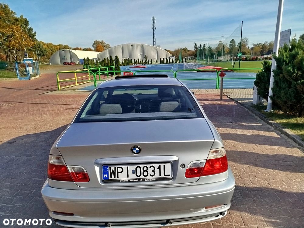 BMW Seria 3 323 CI - 9