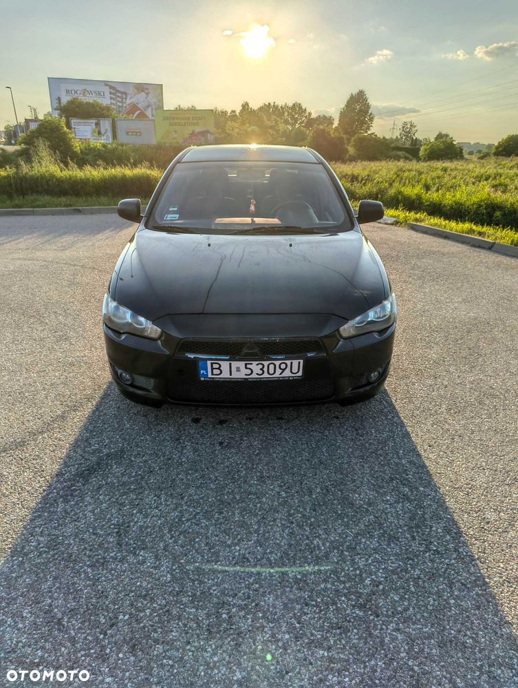 Mitsubishi Lancer - 3